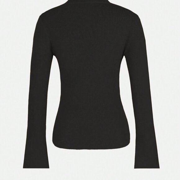 Black Casual Women's Cross Design Asymmetric Knitted Sweater - Picture 3 of 4